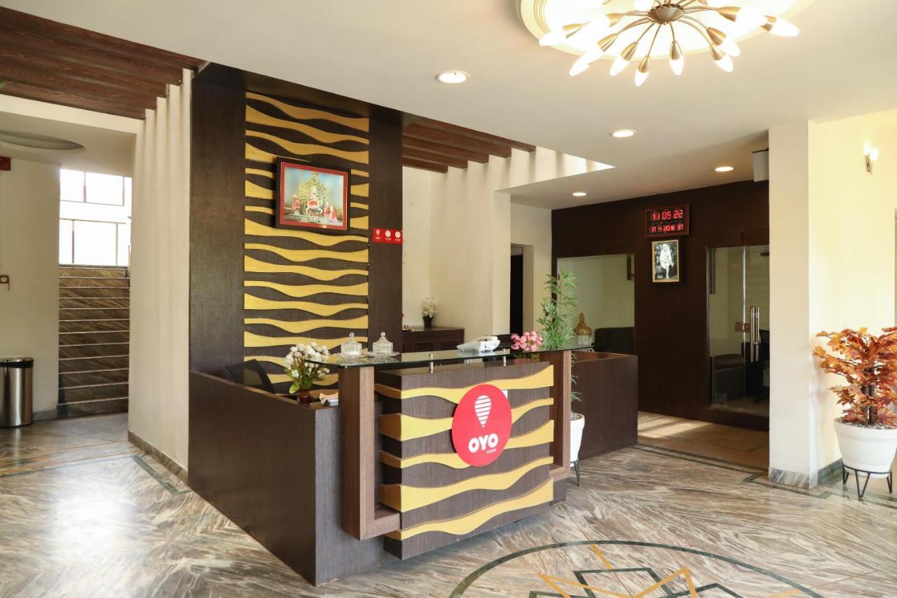 Oyo 10943 Hotel Plus Corporate Khapa  Εξωτερικό φωτογραφία