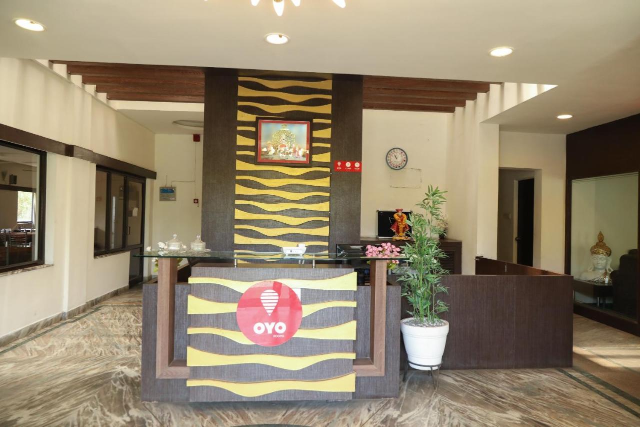 Oyo 10943 Hotel Plus Corporate Khapa  Εξωτερικό φωτογραφία